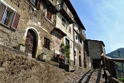 17 Le case del Cantello